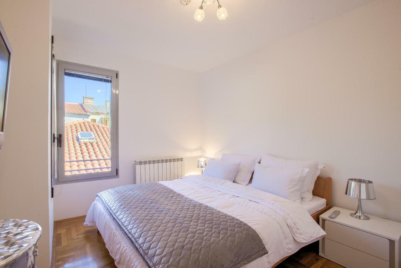 Apartment San Rocco Center Pula Luaran gambar
