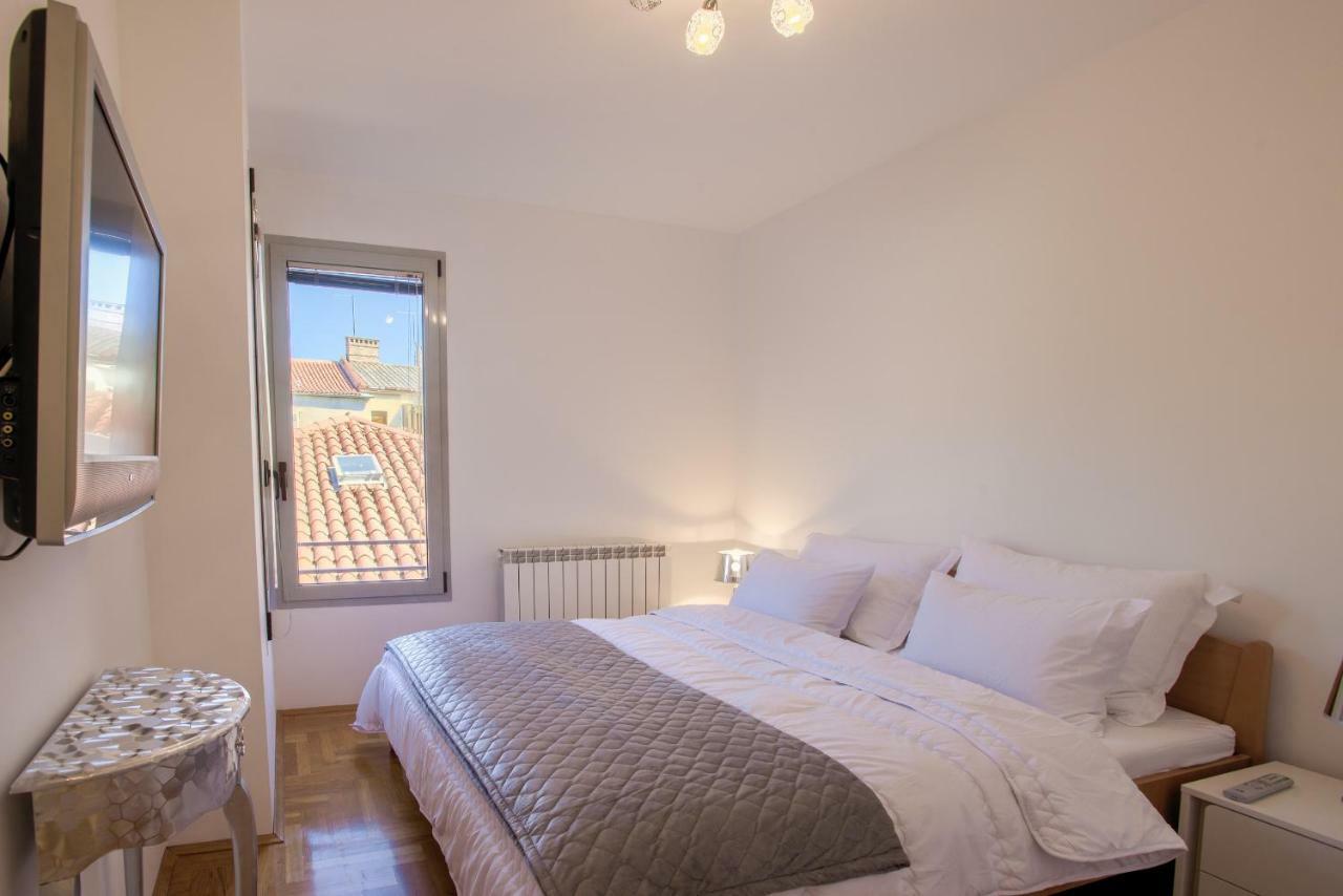 Apartment San Rocco Center Pula Luaran gambar