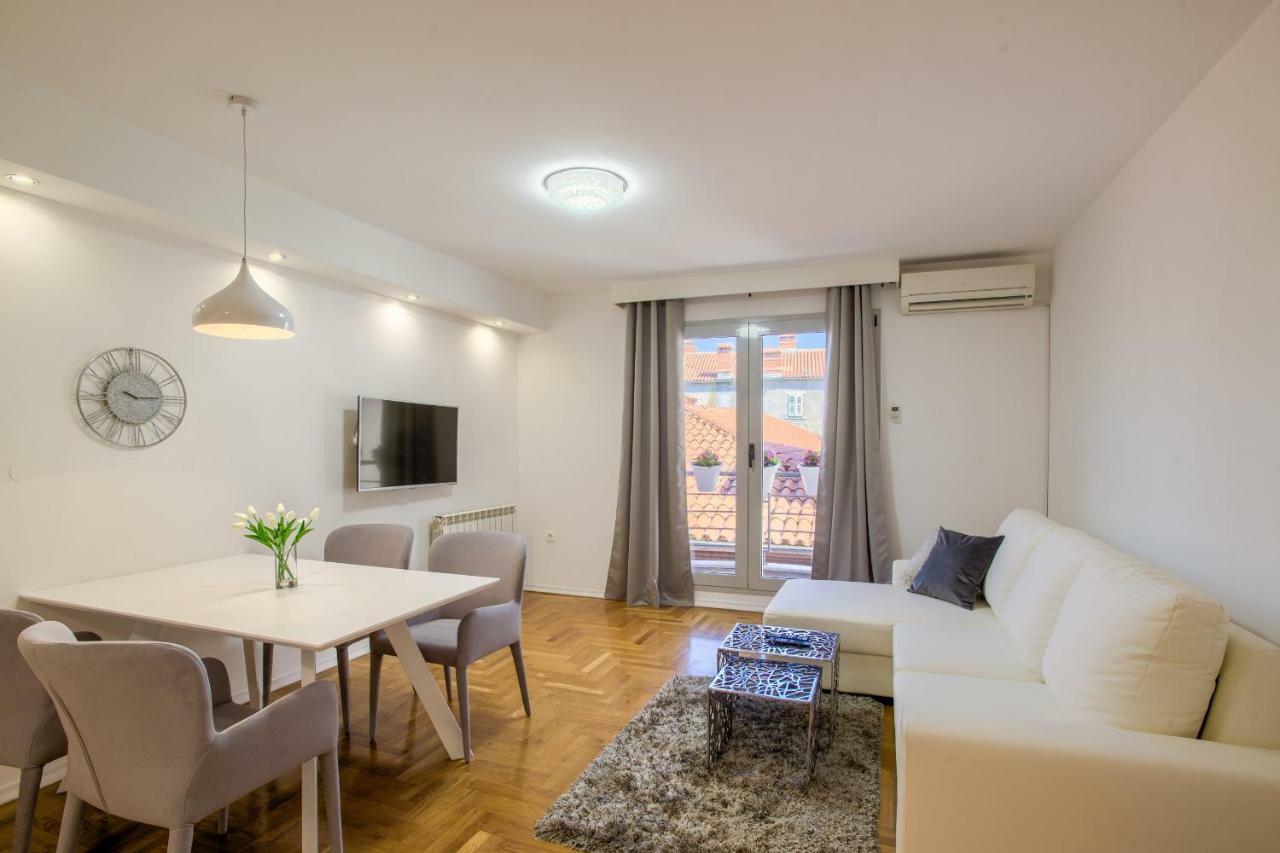 Apartment San Rocco Center Pula Luaran gambar